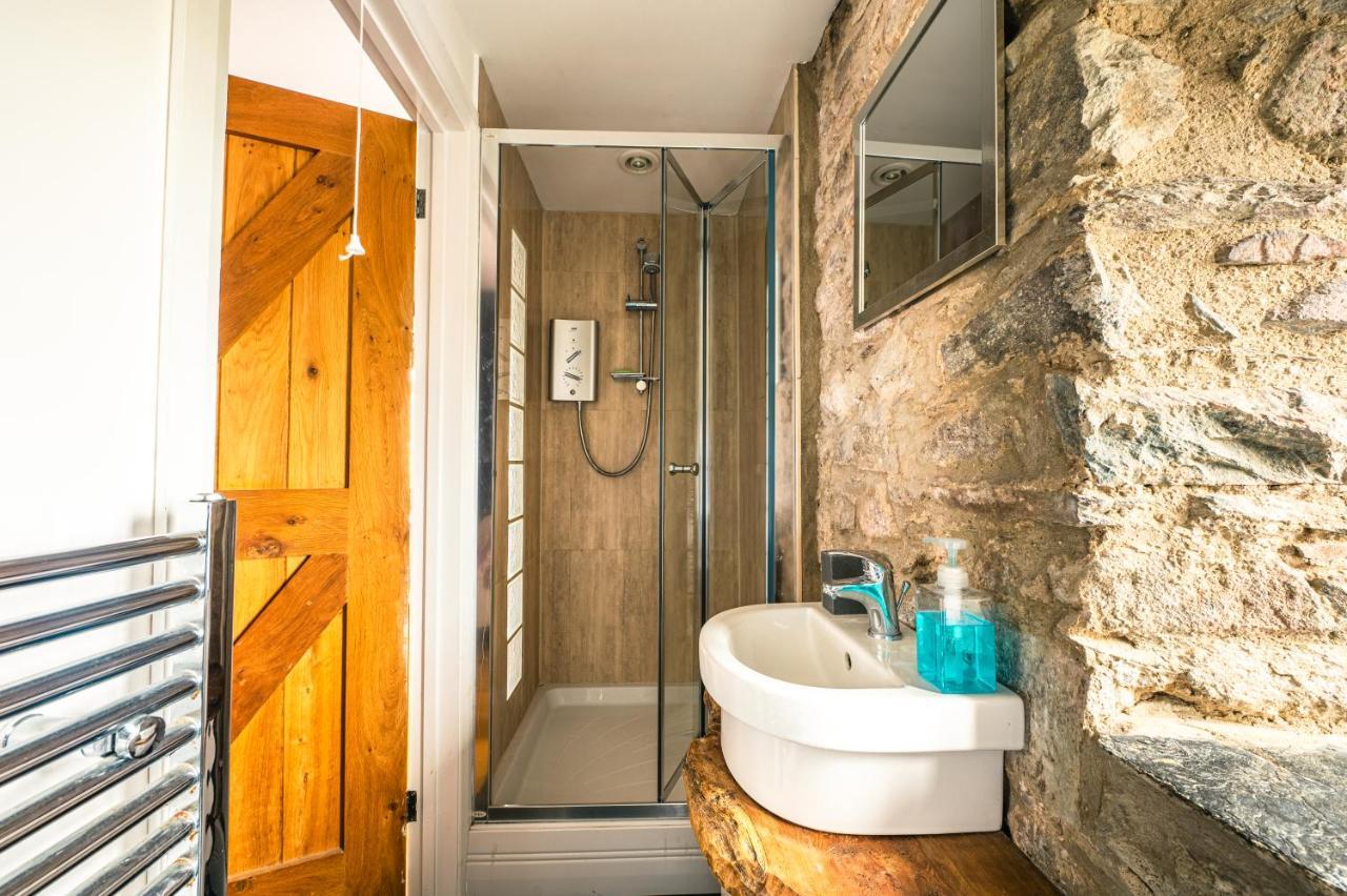 Stunning Converted Granary In Heart Of St Davids Kültér fotó