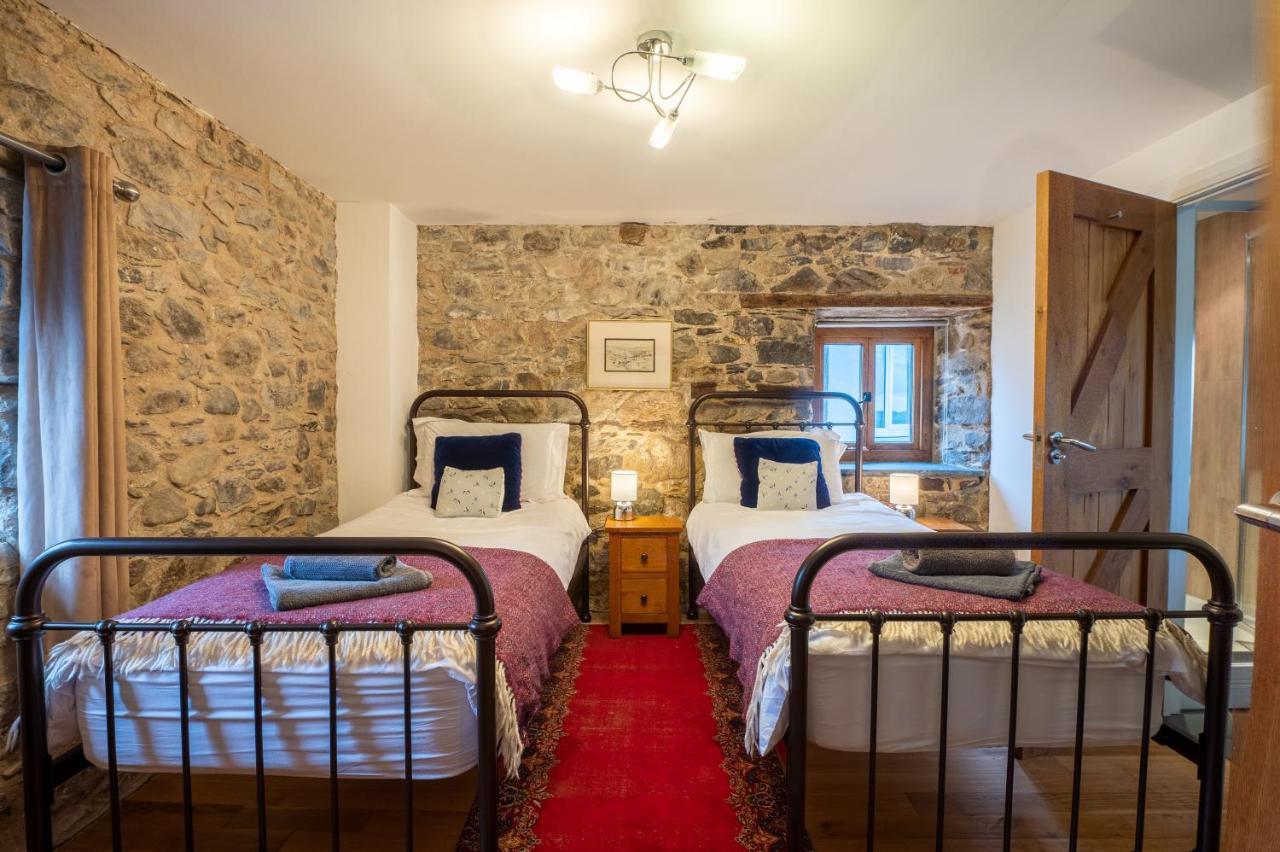 Stunning Converted Granary In Heart Of St Davids Kültér fotó
