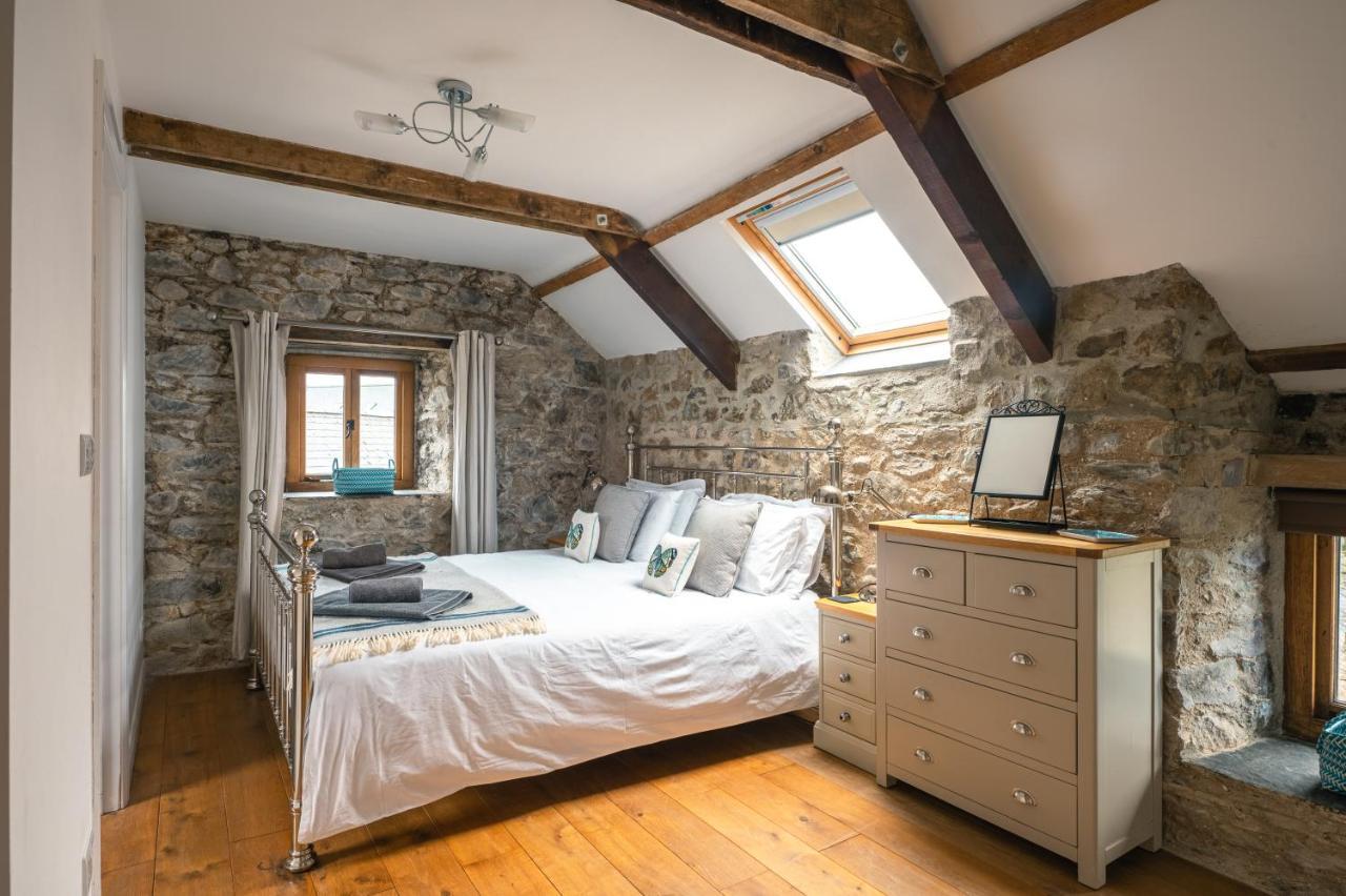 Stunning Converted Granary In Heart Of St Davids Kültér fotó